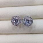 solitaire-stud-earrings-medium